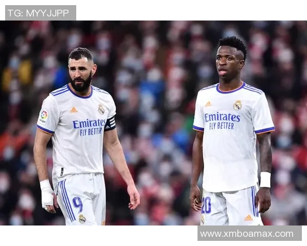 西甲焦点战平局解析尤文图斯与皇马的乌龙球瞬间引发战术思考