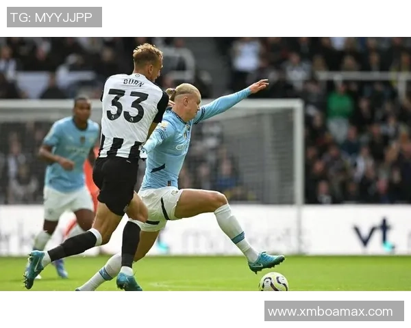 意甲大战：里昂以3比0战胜曼城战术解析引发全场热议