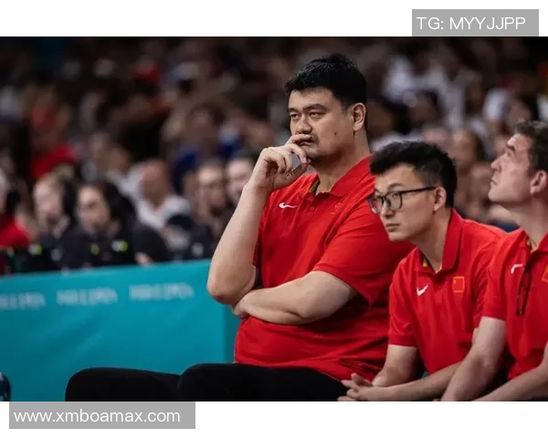 姚明在昆明进行高强度训练助力篮球事业再攀高峰